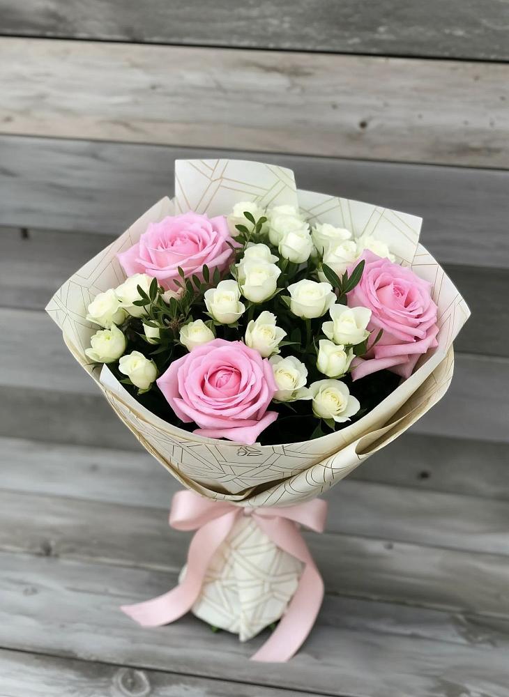 Букет цветов из: Розы в Бородино