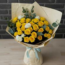 Букет цветов из:  Розы в Бородино