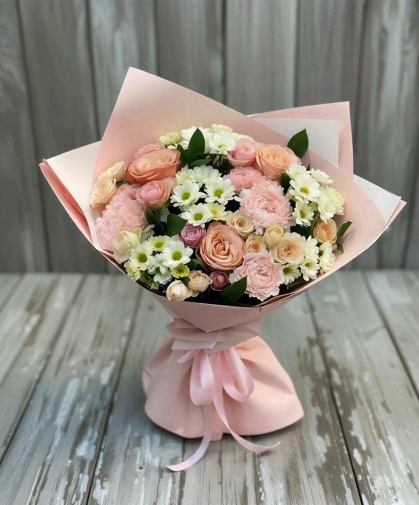 Букет цветов из: Гвоздики, Розы и Хризантемы в Бородино