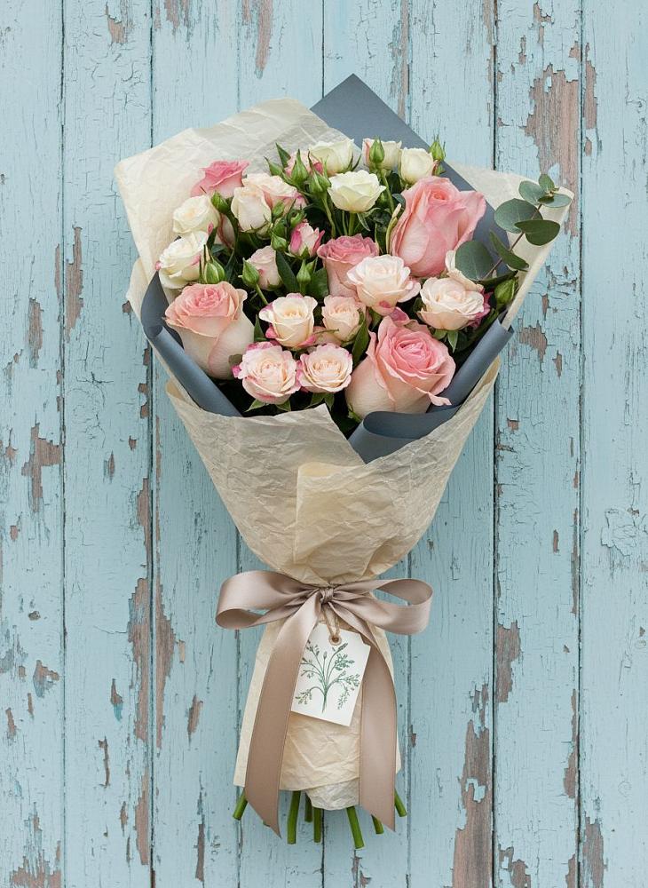 Букет цветов из: Розы в Бородино