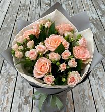 Букет цветов из:  Розы в Бородино