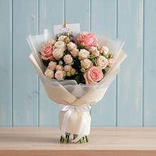Букет цветов из:  Розы в Бородино